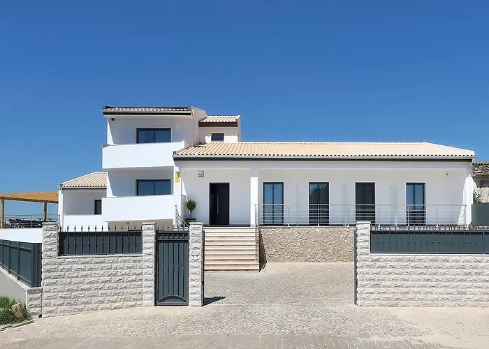 Sunfield Guest House - Only Adults Albufeira